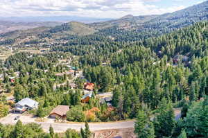 Drone / aerial view featuring a mountain view