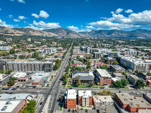 Aerial view with a mountain view