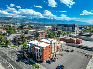 Bird's eye view with a mountain view