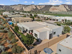 Bird's eye view with a mountain view