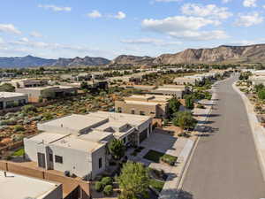 Bird's eye view featuring a mountain view