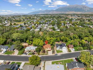 Drone / aerial view featuring a mountain view