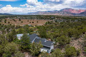 Bird's eye view featuring a mountain view