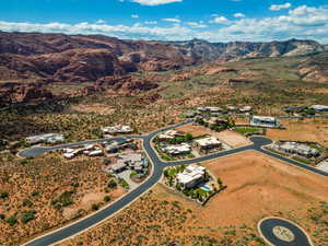 Drone / aerial view featuring a mountain view