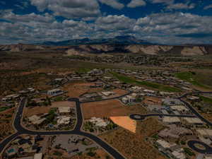 Drone / aerial view featuring a mountain view