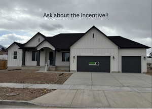 View of front of house featuring a garage