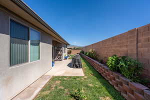 View of yard featuring a patio