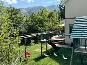 View of yard with a mountain view