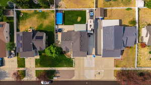 Birds eye view of property