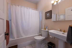 226 unit bathroom