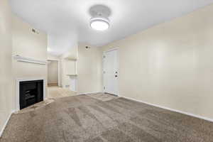 Photo 3 of 215 E HILL AVE #1