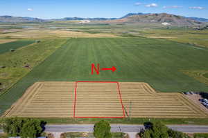 Aerial view featuring a mountain view and a rural view