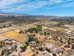 Bird's eye view featuring a mountain view