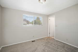 Photo 11 of 2065 E ROLLING KNOLLS WAY