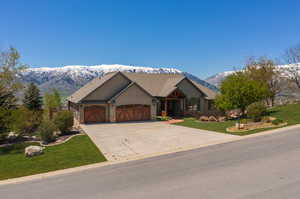 Craftsman-style house featuring a mountain view