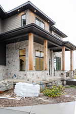 View of front of house with a porch