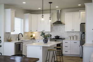 Gourmet Kitchen with walk in- pantry