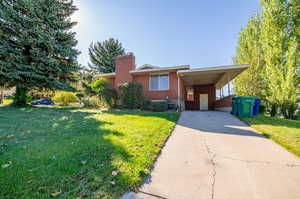 North side of house w Carport