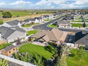 Birds eye view of property