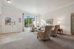 Entry/Living Room w/High Ceiling