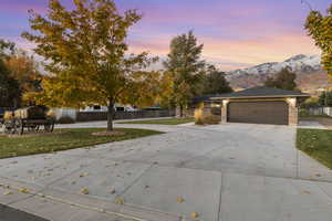 Large circular driveway