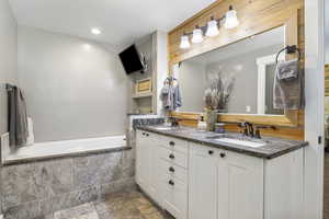 Owners ensuite bathroom/double sink