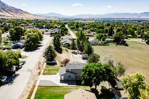 Bird's eye view featuring a mountain view