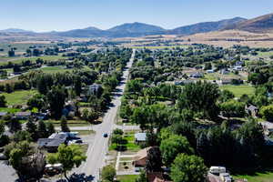 Drone / aerial view featuring a mountain view