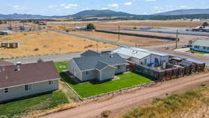 Bird's eye view with a mountain view