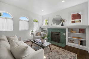 Living room featuring charming palladium windows.