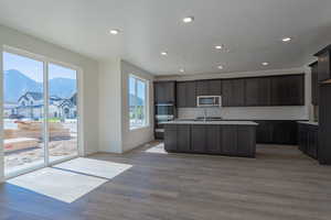 Kitchen & Dining Area