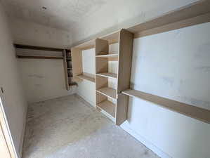 Primary walk-in closet - Photo of actual home progress