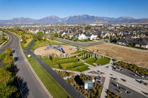 Bird's eye view with a mountain view