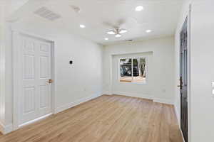 Photo 3 of 2234  MONROE BLVD #1