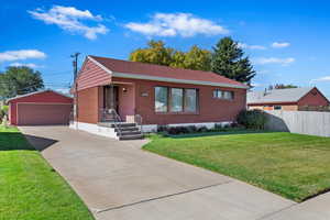 Large detached 2 car garage