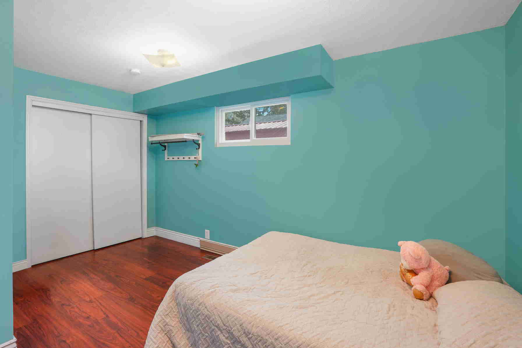 2065 ROBINS AVE Ogden UT (2026089) Mountain Luxury