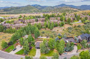 Drone / aerial view featuring a mountain view