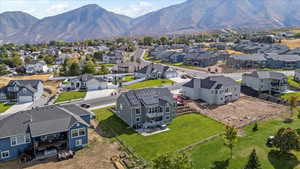 Drone / aerial view featuring a mountain view