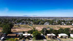 Drone / aerial view featuring a mountain view