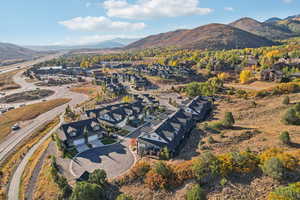 Aerial view with a mountain view