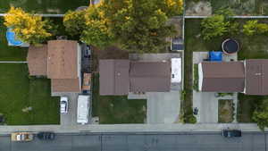 Birds eye view of property