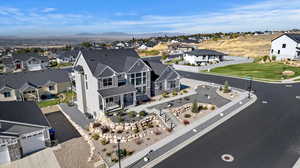 Bird's eye view featuring a mountain view