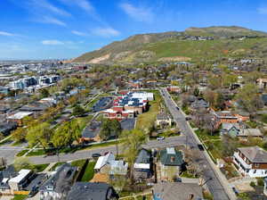 Bird's eye view featuring a mountain view