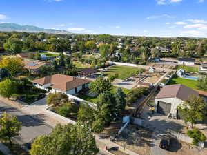 Arial view of front of home facing North West