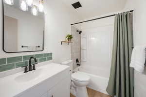 Full Bathroom W/ Custom Shower