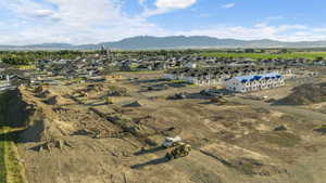 Bird's eye view with a mountain view