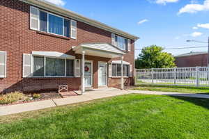 View of front facade with a front lawn