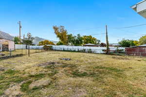 View of yard featuring a mountain view