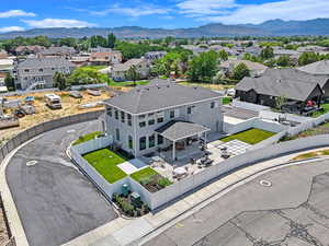 Drone / aerial view featuring a mountain view