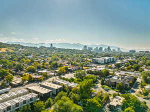 Drone / aerial view featuring a mountain view